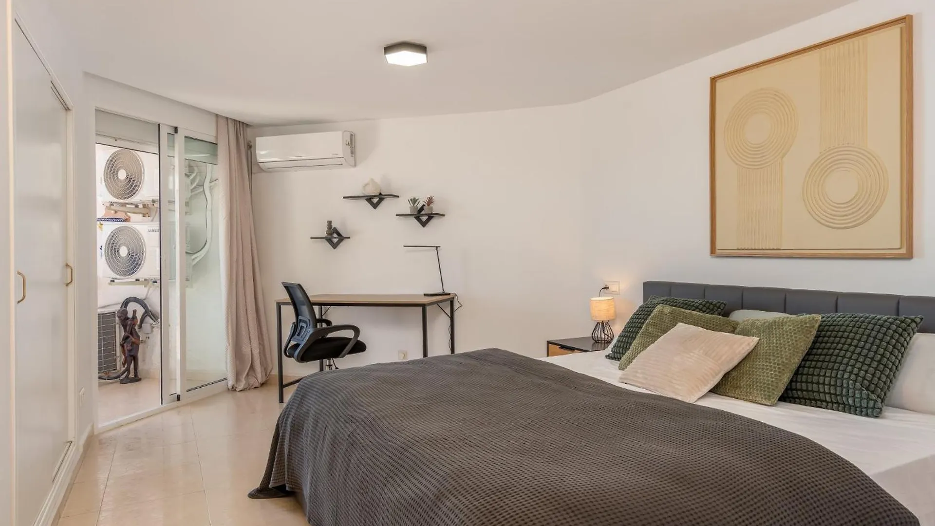 토레몰리노스 Perfect Terrace, Amazing Views, Great Location 아파트