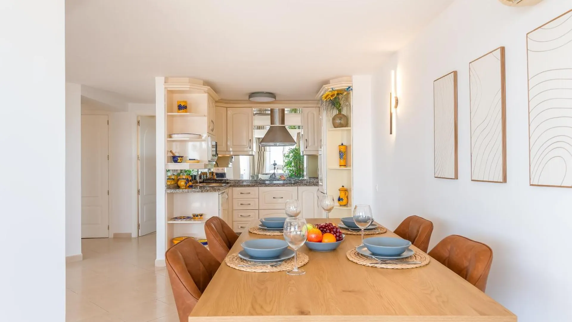 토레몰리노스 Perfect Terrace, Amazing Views, Great Location 아파트